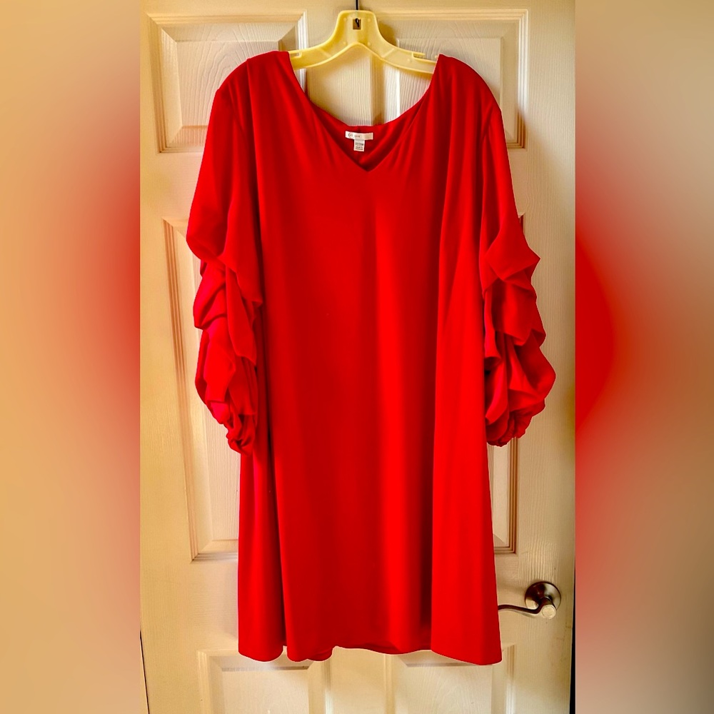 Cute stylish sleeves dress just in time for night out or formal